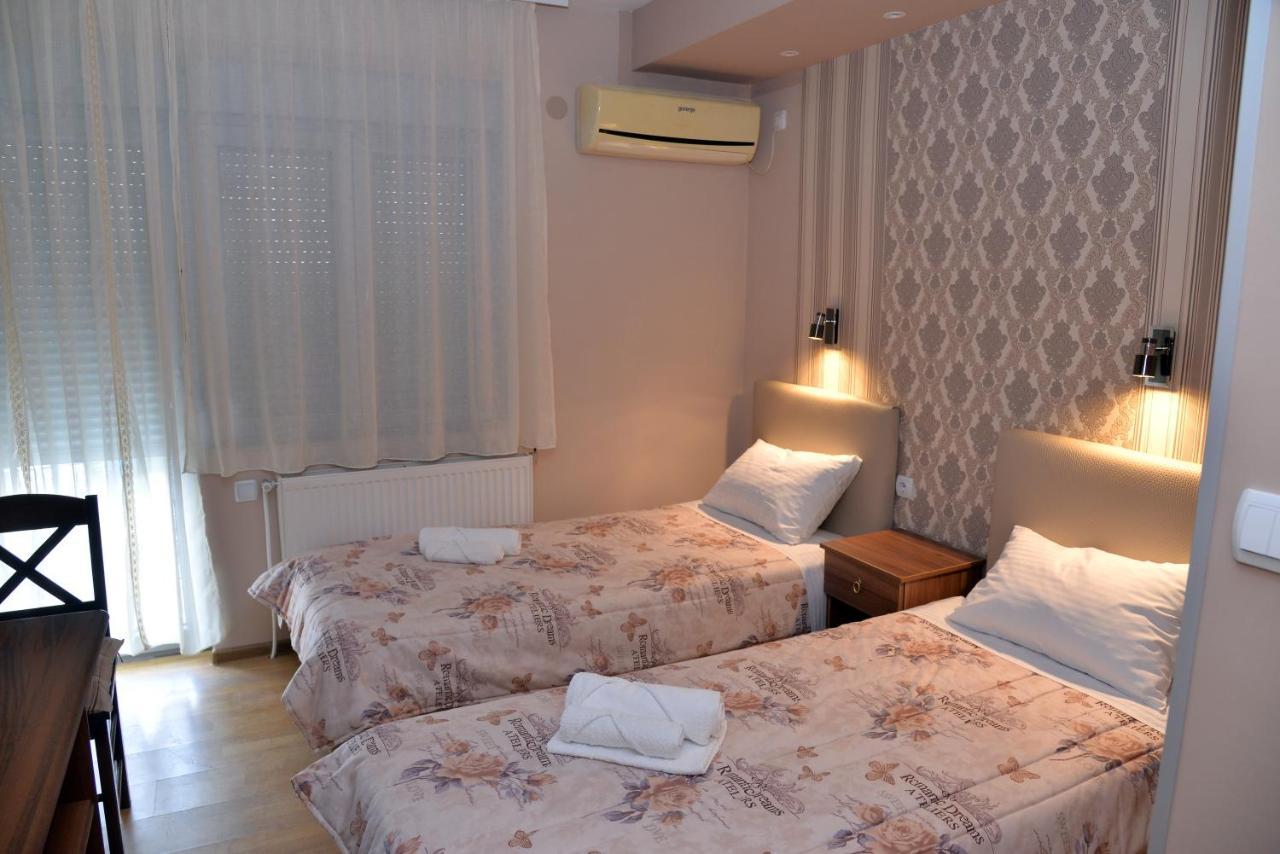 Hotel Casablanca Ni Exterior foto