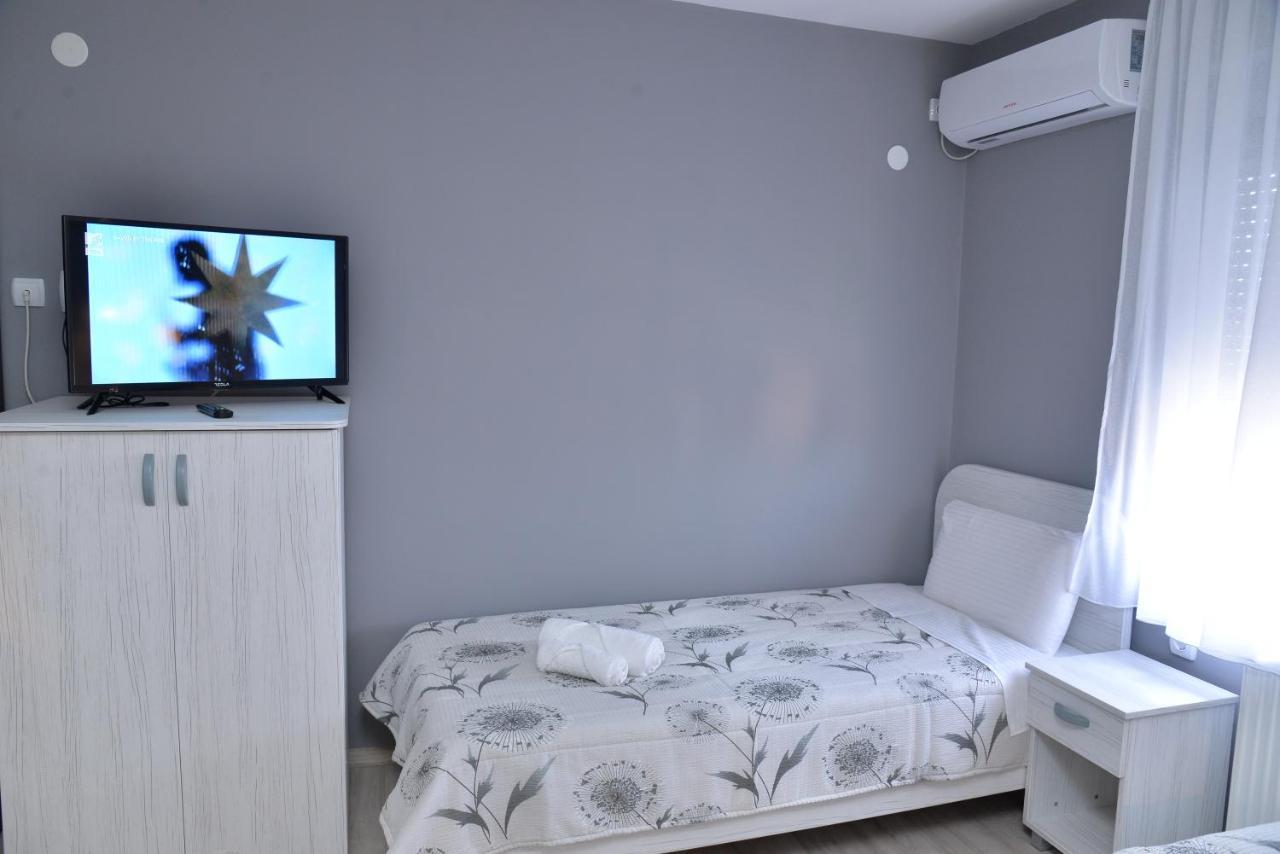 Hotel Casablanca Ni Exterior foto