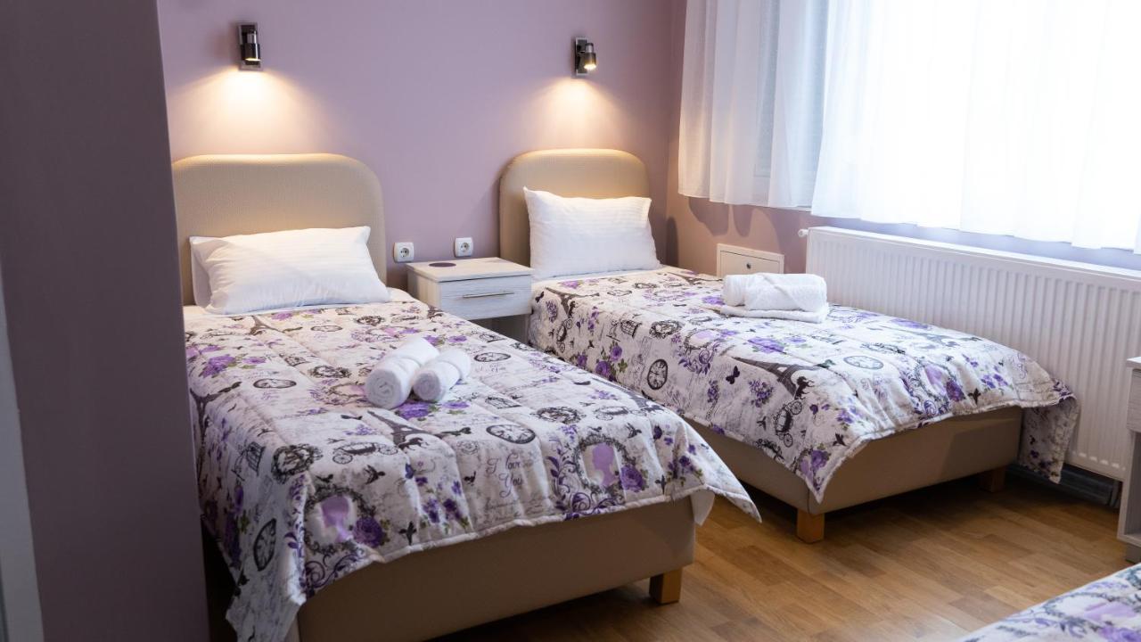 Hotel Casablanca Ni Exterior foto